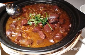 Sour Cabbage with Blood Sausage