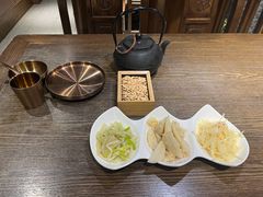 -魁盛居百年鲁菜馆(县西巷店)