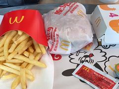 -麦当劳(松江南乐得来速店)