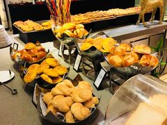 -海口绿发希尔顿酒店-田园汇自助餐·三文鱼·海鲜