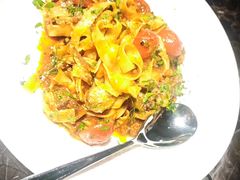 -LESCEDARS Brasserie Bistro香柏树