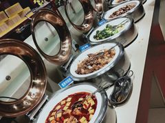 自助取餐区-蒙肥羊·酸汤潮牛·鲜牛肉火锅烤肉自助(岗顶店)