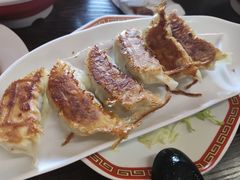 煎饺子-拉面莊夢語＆中华料理八椿