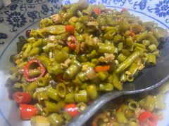 -三湘四水正宗湘菜(君峰路店)