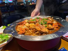 -钳小厨疯味1987肉蟹煲(美一城广场店)