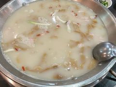老来福酸汤兔（大锅）-老来福·非遗酸汤兔(凯旋路店)