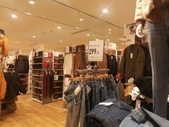 -优衣库(北京枫蓝国际广场店)