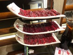 -左庭右院鲜牛肉火锅(金山万达店)