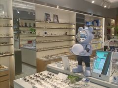 -视野联行眼镜·蔡司·尼康·豪雅·依视路(青浦宝龙店)