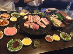 -Dombe豚(黑猪肉街店)