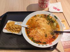 -鼎义丰功夫面(星光大道店)