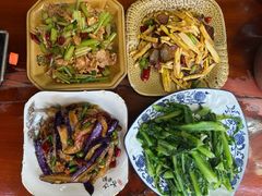 -苗湘食府(十年店)