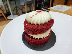 红丝绒芝士小蛋糕-多乐之日(颐堤港店)