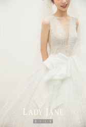 点击看大图 -Lady Jane高端婚纱礼服馆