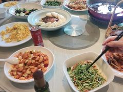 -鑫巴蜀小镇 · 水煮鱼专研店(玉桥店)