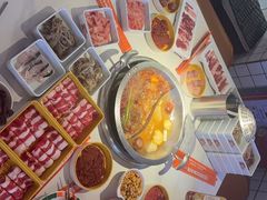 -李姑婆鲜切牛肉火锅自助(凤城二路店)