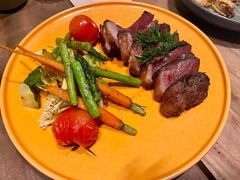 炭烤牛臀肉配烤时蔬-PengLai 蓬莱(建外大街店)