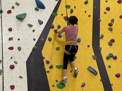 -问山MountQuest攀岩馆