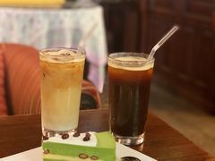 抹茶红豆蛋糕-古董花园(思南路42弄小区店)