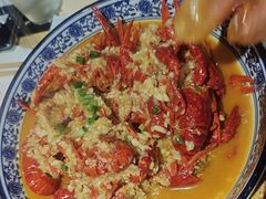 -琥珀老六龙虾(四里河店)
