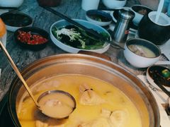 -大头椰·海南椰子鸡火锅(思明万象城店)