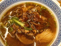 -沪西老弄堂面馆(定西路店)