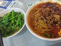 -崇州余荞面(落虹桥店)