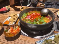 -贵厨酸汤牛肉(花果园国际中心店)
