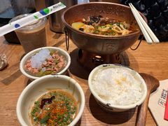 -成都你六姐·牛肉冒菜·麻辣香锅(长泰广场店)