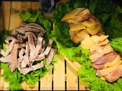 -尚尚仙·酸汤猪手·猪肚鸡火锅(华联万柳购物中心店)