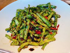 -蜜桃餐厅·伴山(湖滨商业街店)