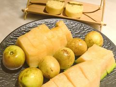 果盘-吴越荣记苏州菜·松鼠桂鱼100%活鱼现做(月光码头店)