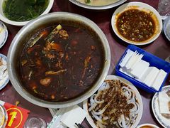 -温江公平红烧兔(总店)