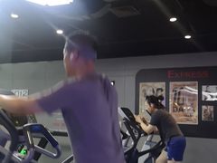 -一兆韦德健身(浦东万达会所)