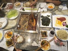 -月满大江经典成都火锅(麻城店)