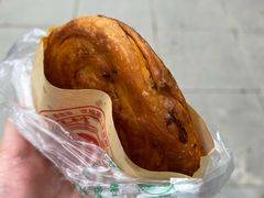 牛肉锅盔-王记老幺肥肠粉