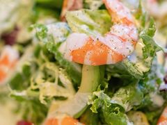 牛油果鲜虾沙拉-UPPER KITCHEN(延安路店)