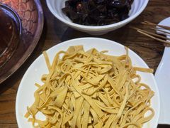 -老佛爷蛙锅•鲜蛙煲(麦凯乐店)