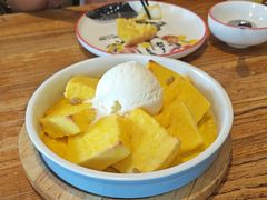 -新白鹿餐厅(银泰西湖文化广场店)
