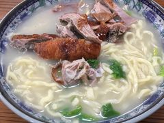 烧鹅面-阿伟鹅肉面馆白斩店(谢家总店)