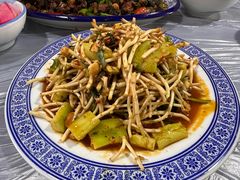 -墨江小城故事餐厅