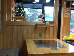 -小黑猪石板烤肉(皇冠花园店)