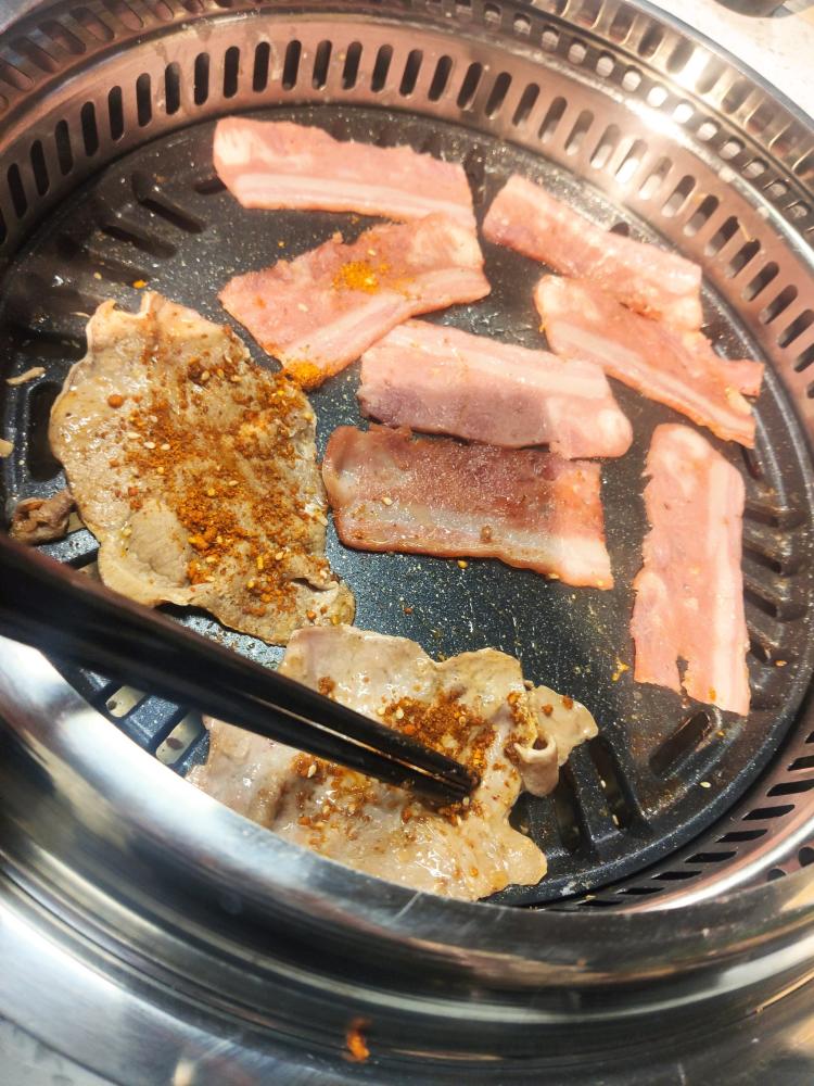 韩炉村韩式烤肉(圆融堤调店)-"怎么说呢,我该怎么说呢? [薄荷]环境:.