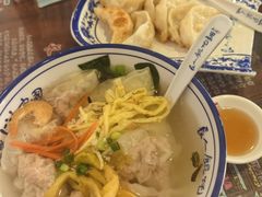 -长人馄饨铺(解放街店)