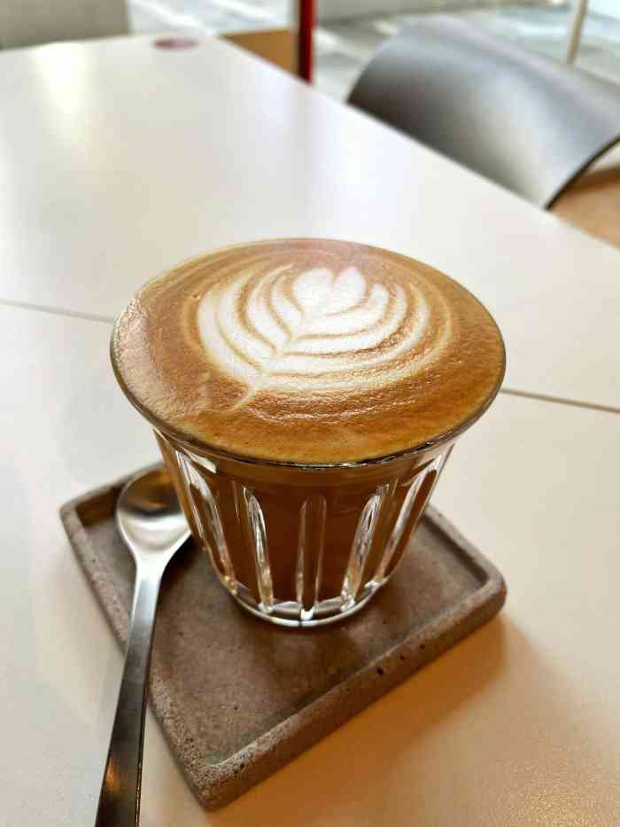 uniuni(江宁金鹰店)-"江宁金鹰新开的.正好路过看到了想喝咖啡.