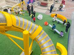 -王府井奥莱临潼小镇(临潼店)