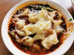 红油抄手-花市豌杂面(民生路店)