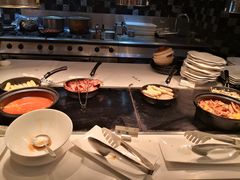 -上海滴水湖皇冠假日酒店