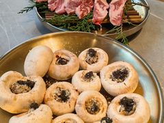 黑松露口蘑-草家酱蟹炭火烤肉店(珲春南路一店)