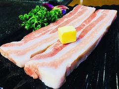 黑毛猪五花-韩阳王石板烤肉